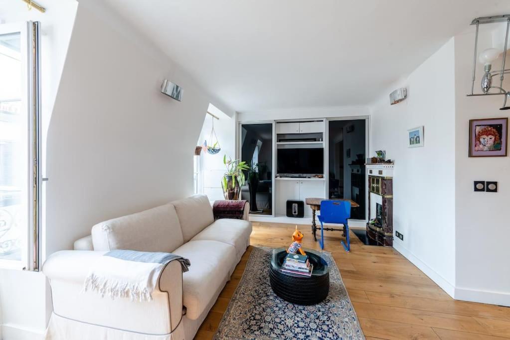 Appartement Vue Tour Eiffel باريس المظهر الخارجي الصورة