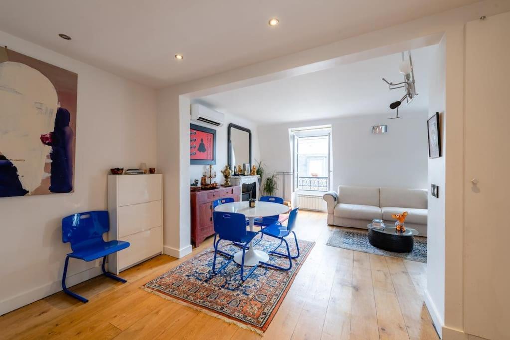 Appartement Vue Tour Eiffel باريس المظهر الخارجي الصورة
