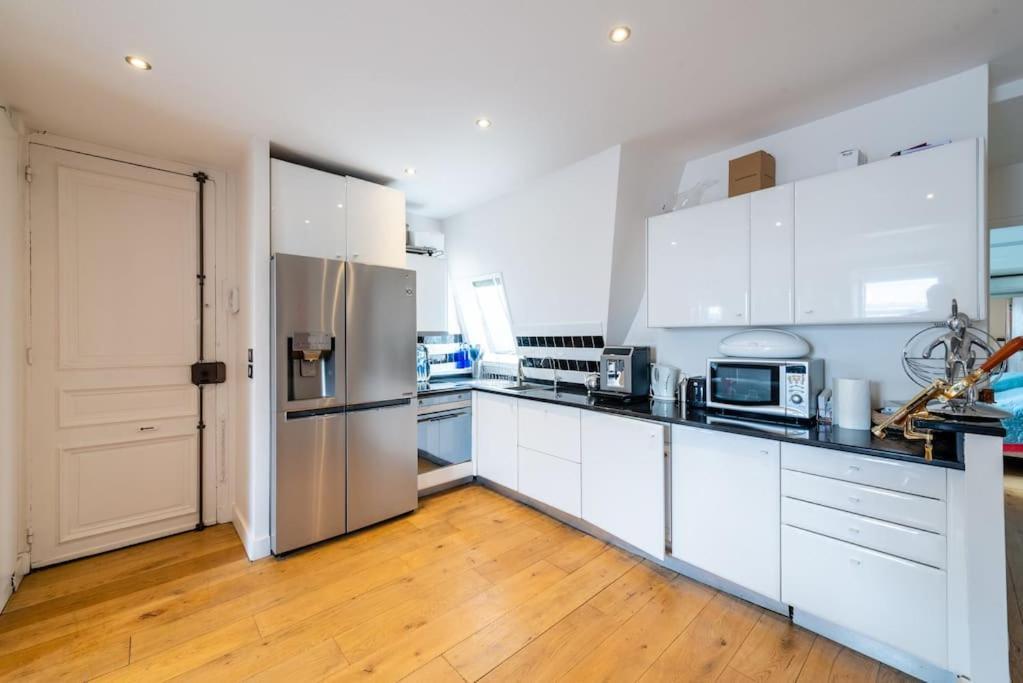 Appartement Vue Tour Eiffel باريس المظهر الخارجي الصورة